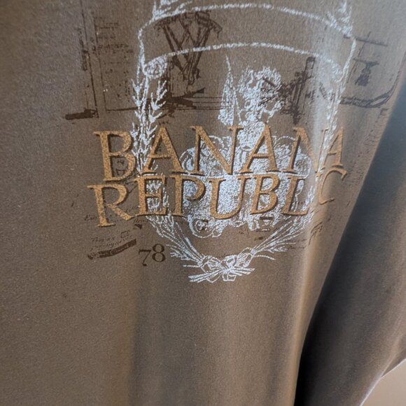 Banana Republic Graphic Tee - Picture 3 of 7